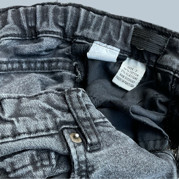 Evolution in Design distressed skinny jeans - Picture 4 of 4